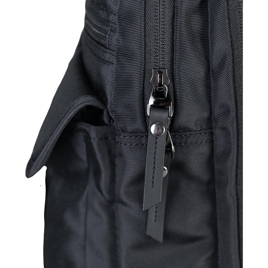 Sling Bag 8L Discovery Icon D00720-06
